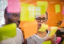 Inbound Marketing: 10 motivos para as empresas investirem O Inbound Marketing chega a ser 62% mais barato do que as campanhas de marketing tradicional (Foto: peoplecreations/Freepik)